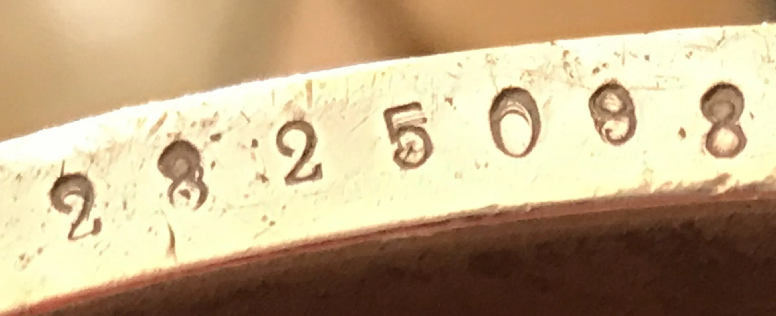 Antique serial number 2825098, detailed view