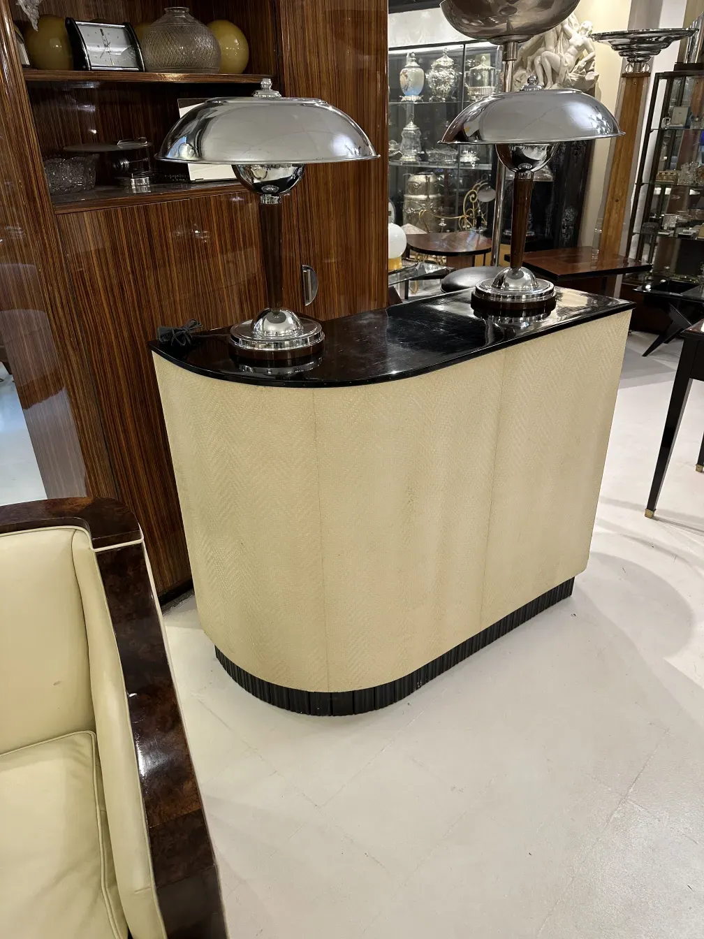 Antique cocktail bar with elegant finishes and accessories.