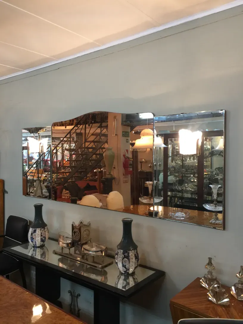 antique decorative mirror in an elegant setting