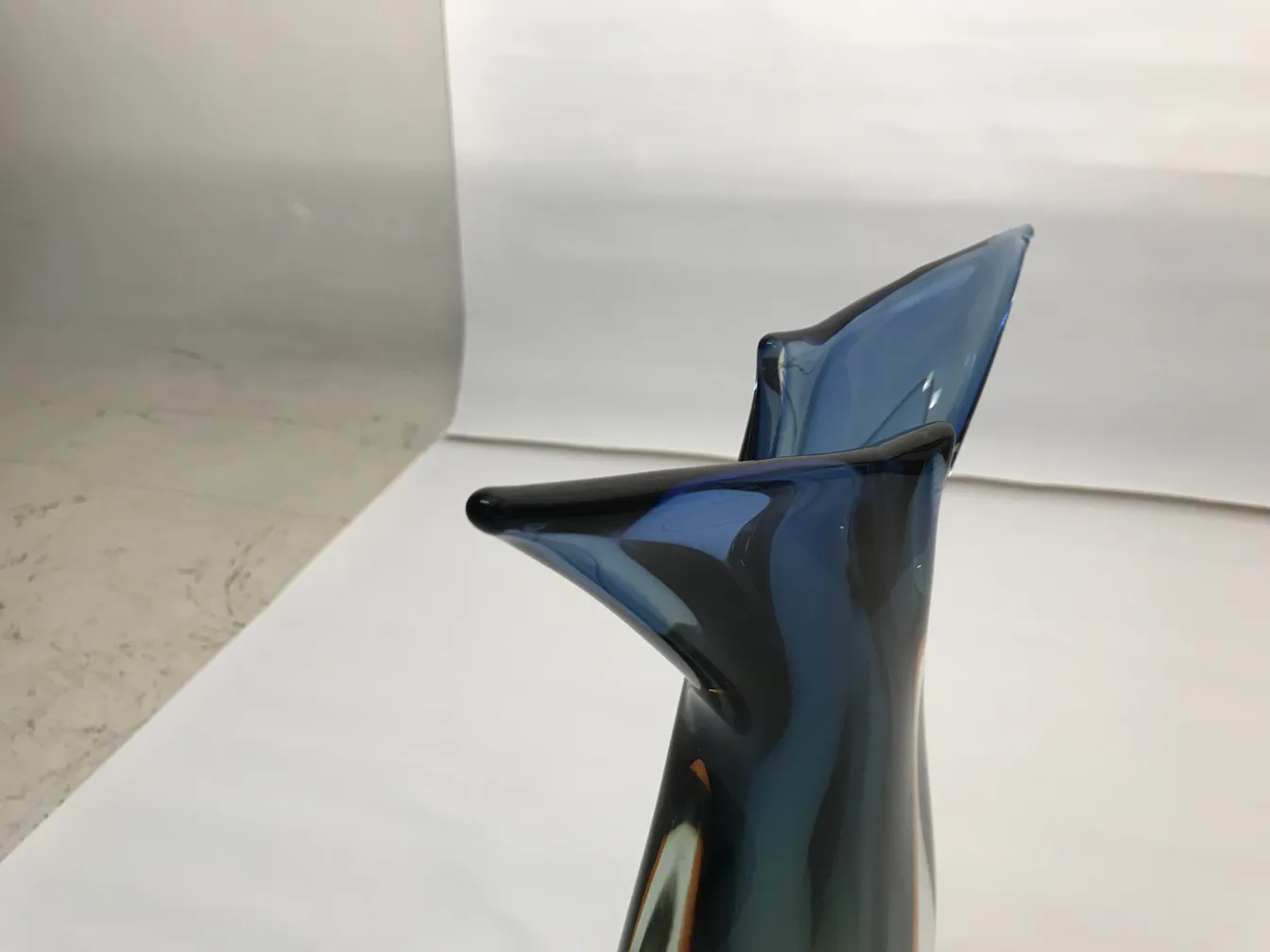 antique murano vase with an elegant and appealing design