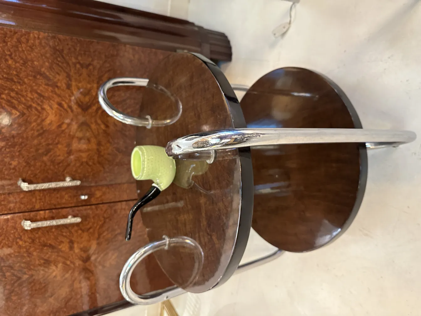 Decorative Murano glass in an antique setting