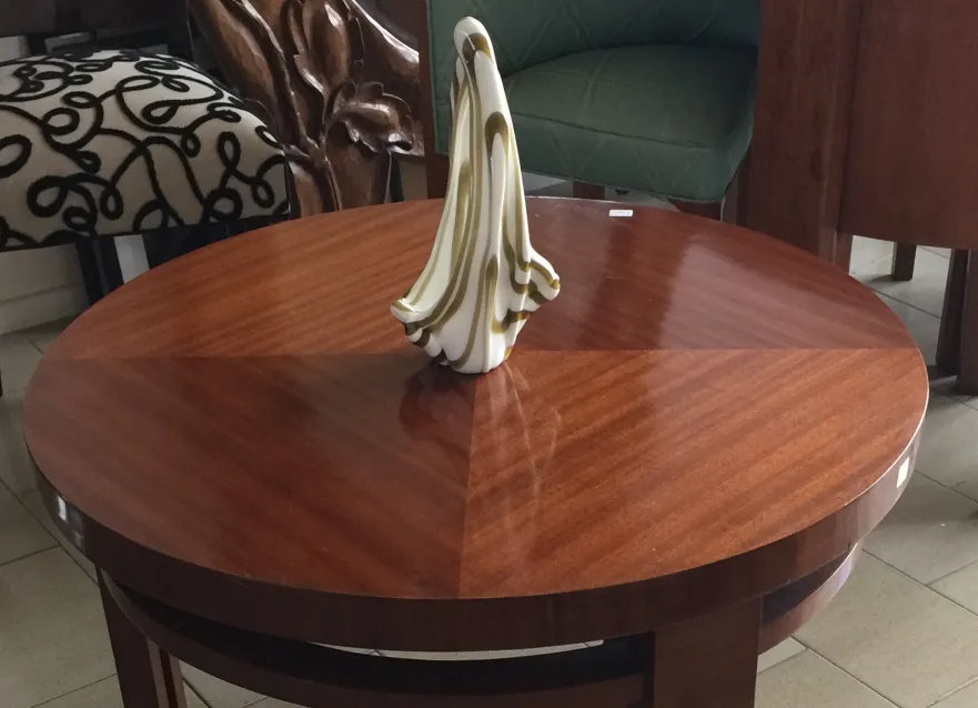 antique decorative piece in murano glass, cream and green colors