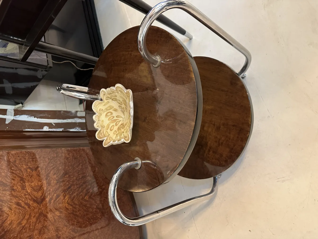 murano glass in flower shape on table