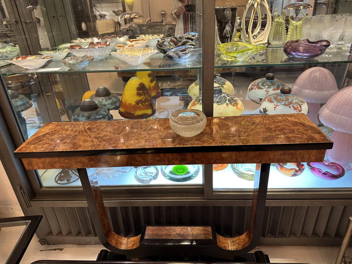 colorful decorative murano glass with various shapes