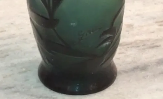 Antique signed glass Gallé in dark green, elegant and distinctive.