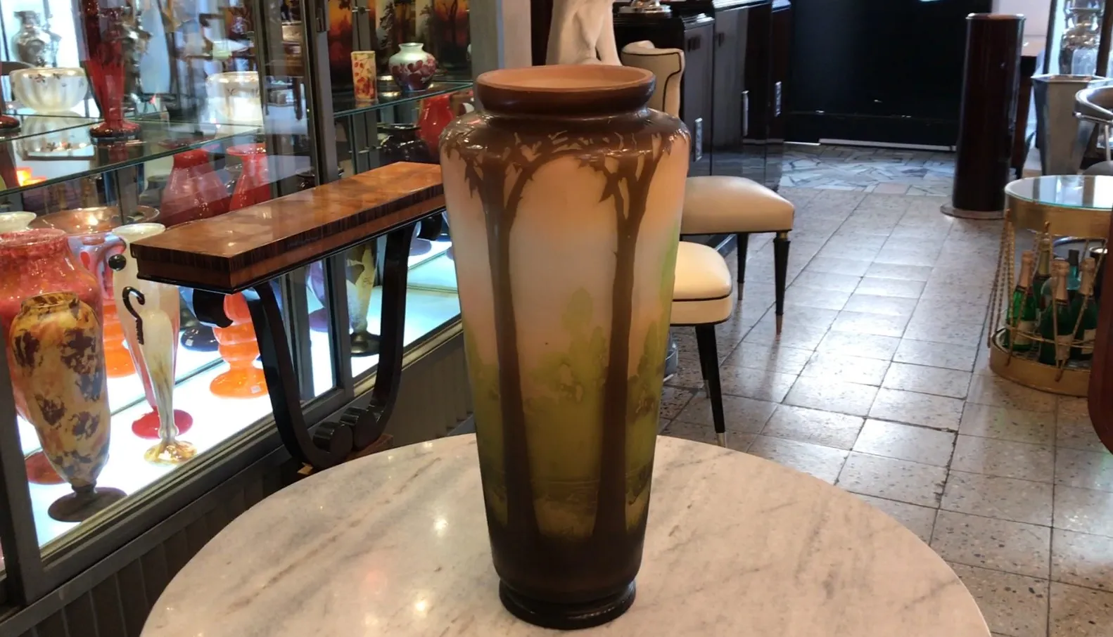 Antique vase with signatures and artistic decoration