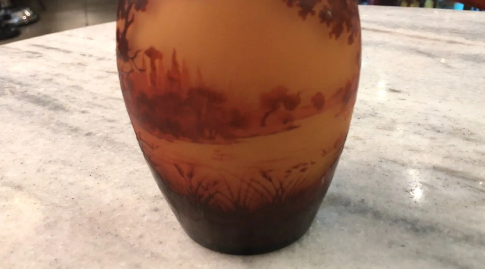Signed glass D'Argental with landscape design in warm tones