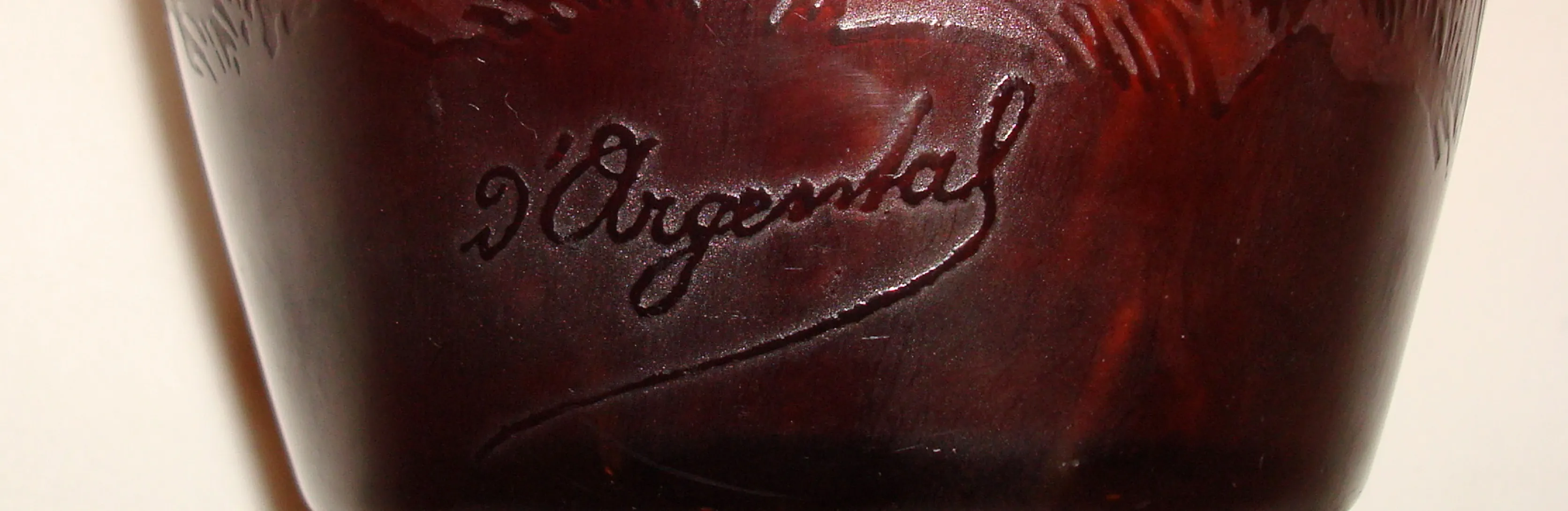 Antique glass with D'Argental signature, detail of inscription