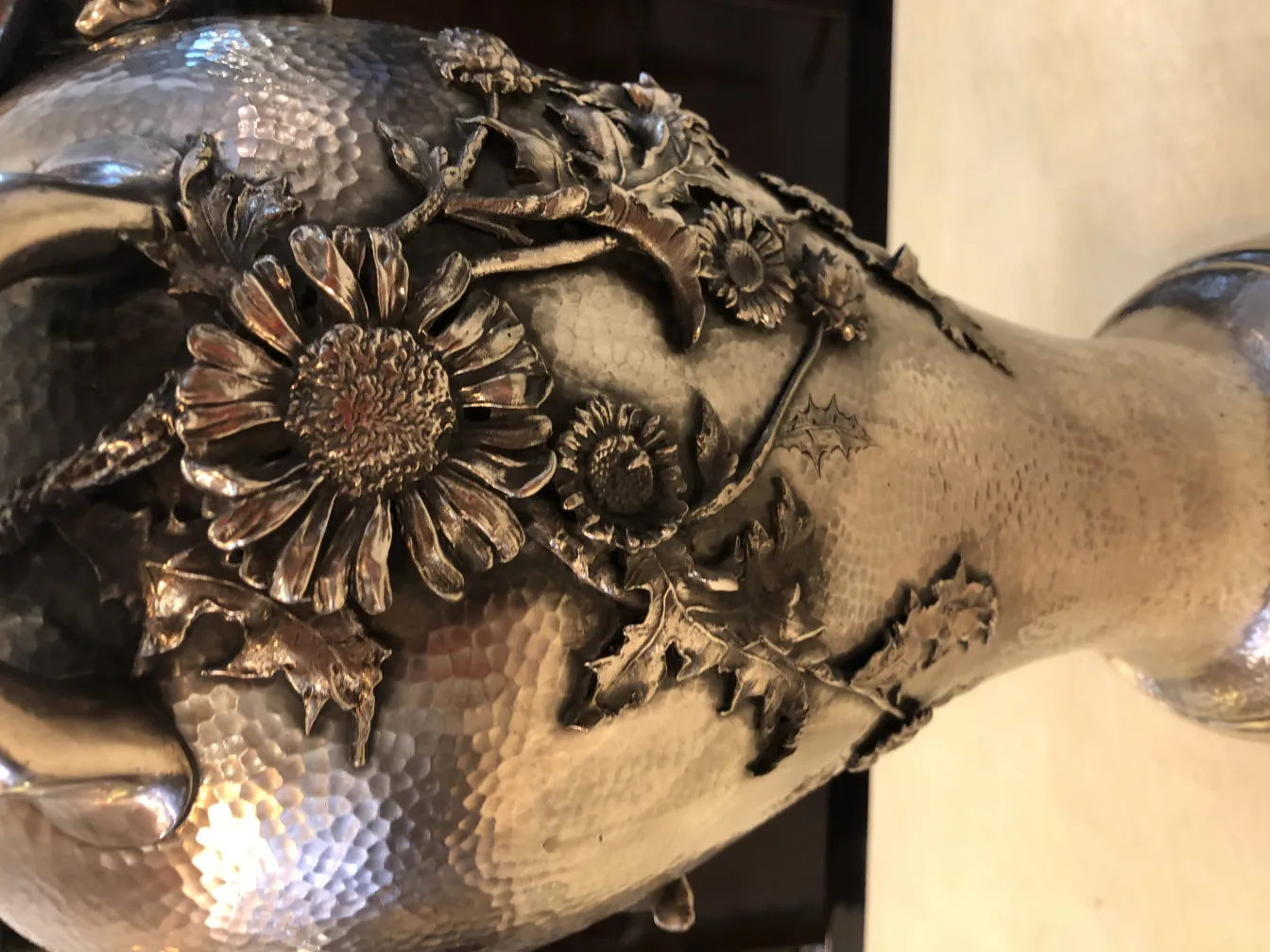 2 antique vases with embossed floral details, decorative