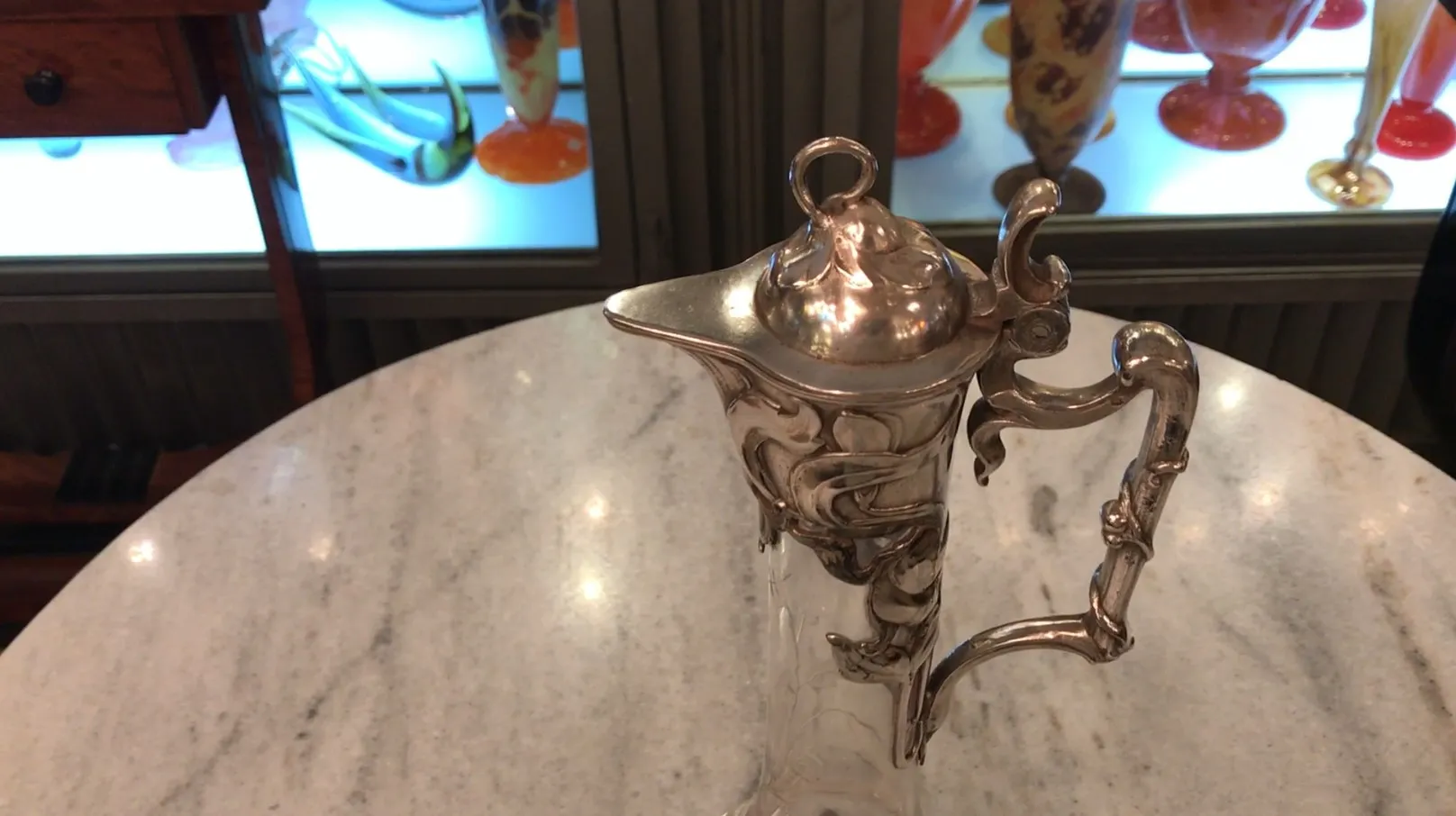 一套2个水瓶wmf，带有独特的细节，古董。