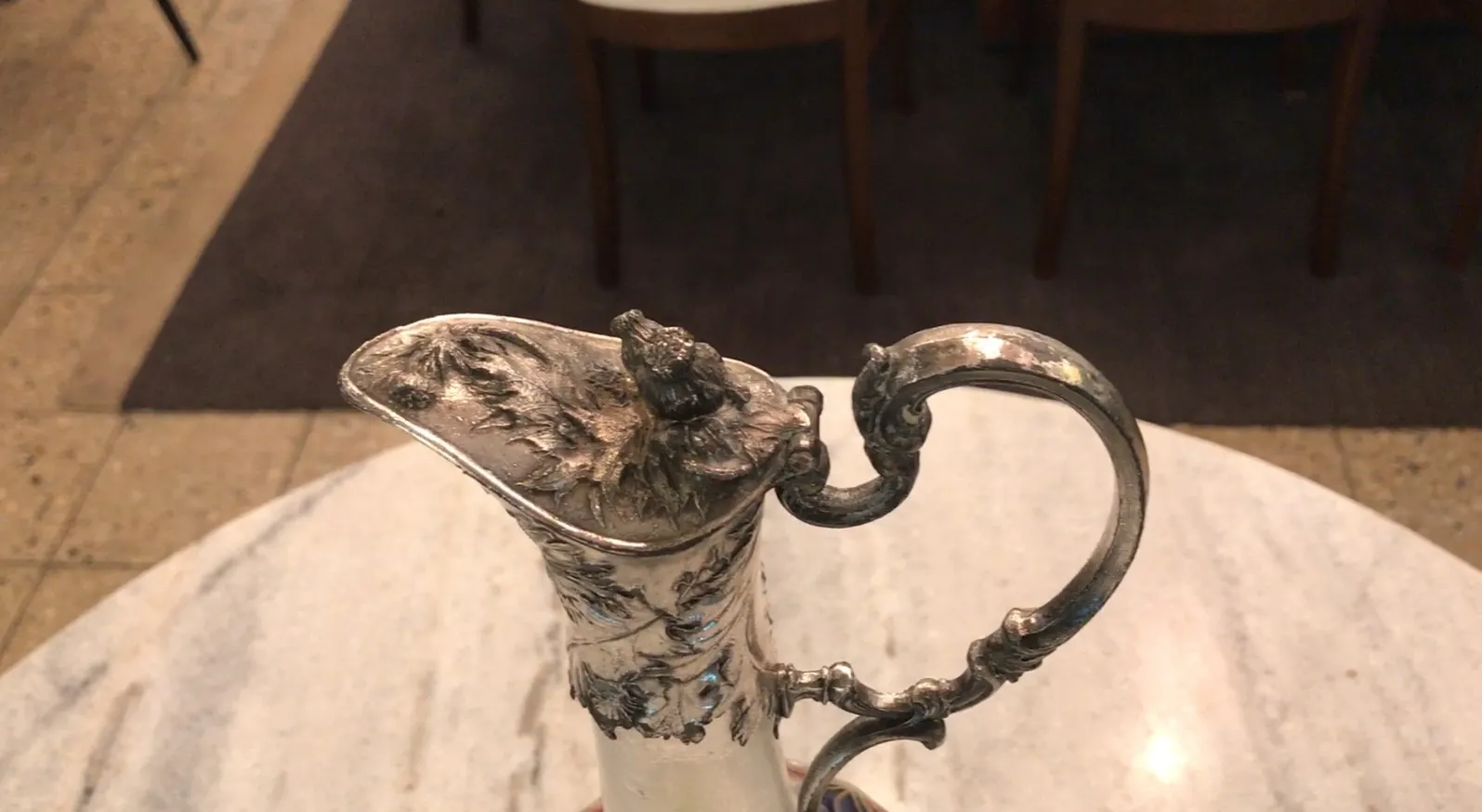 二个古董水瓶WMF，设计精致优雅