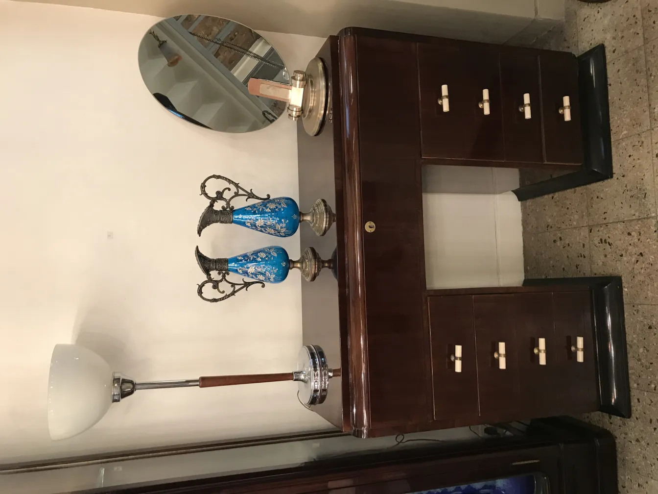 两个复古水瓶经典设计蓝色