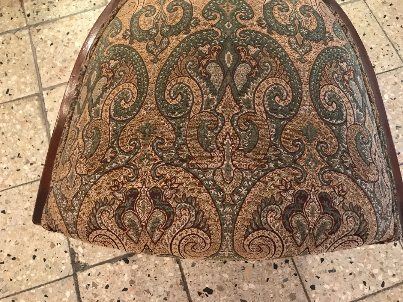 detailed view of antique 3 armchairs and 4 chairs with colorful pattern