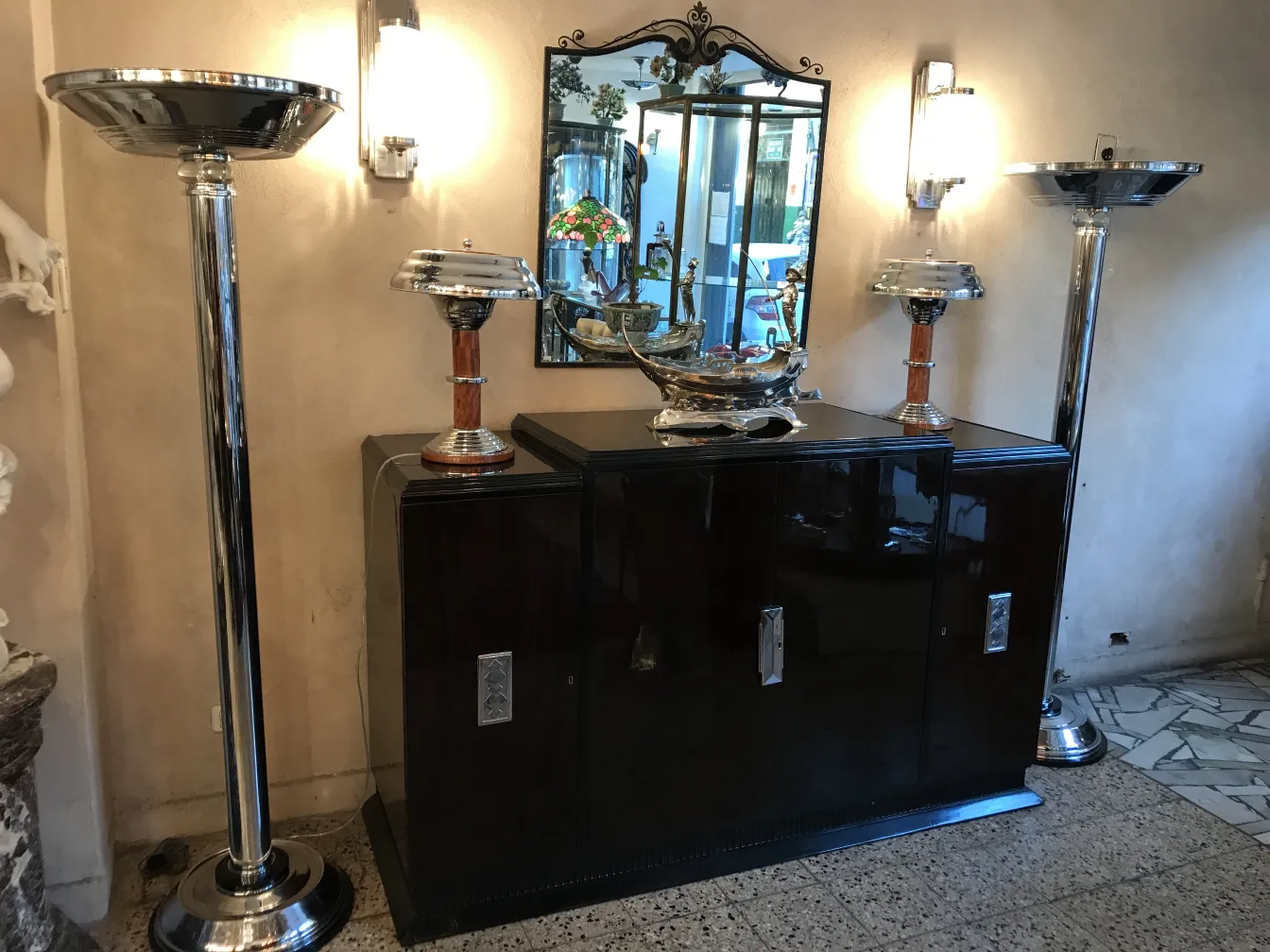 Conjunto de 2 lâmpadas de mesa antigas, design elegante