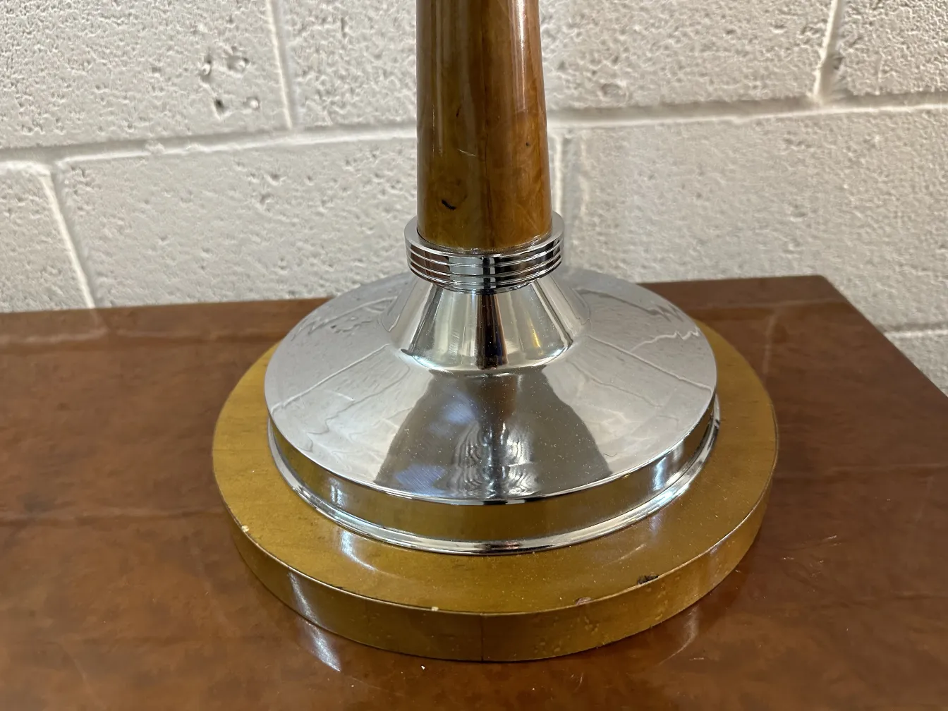 2 antique table lamps with elegant shiny bases