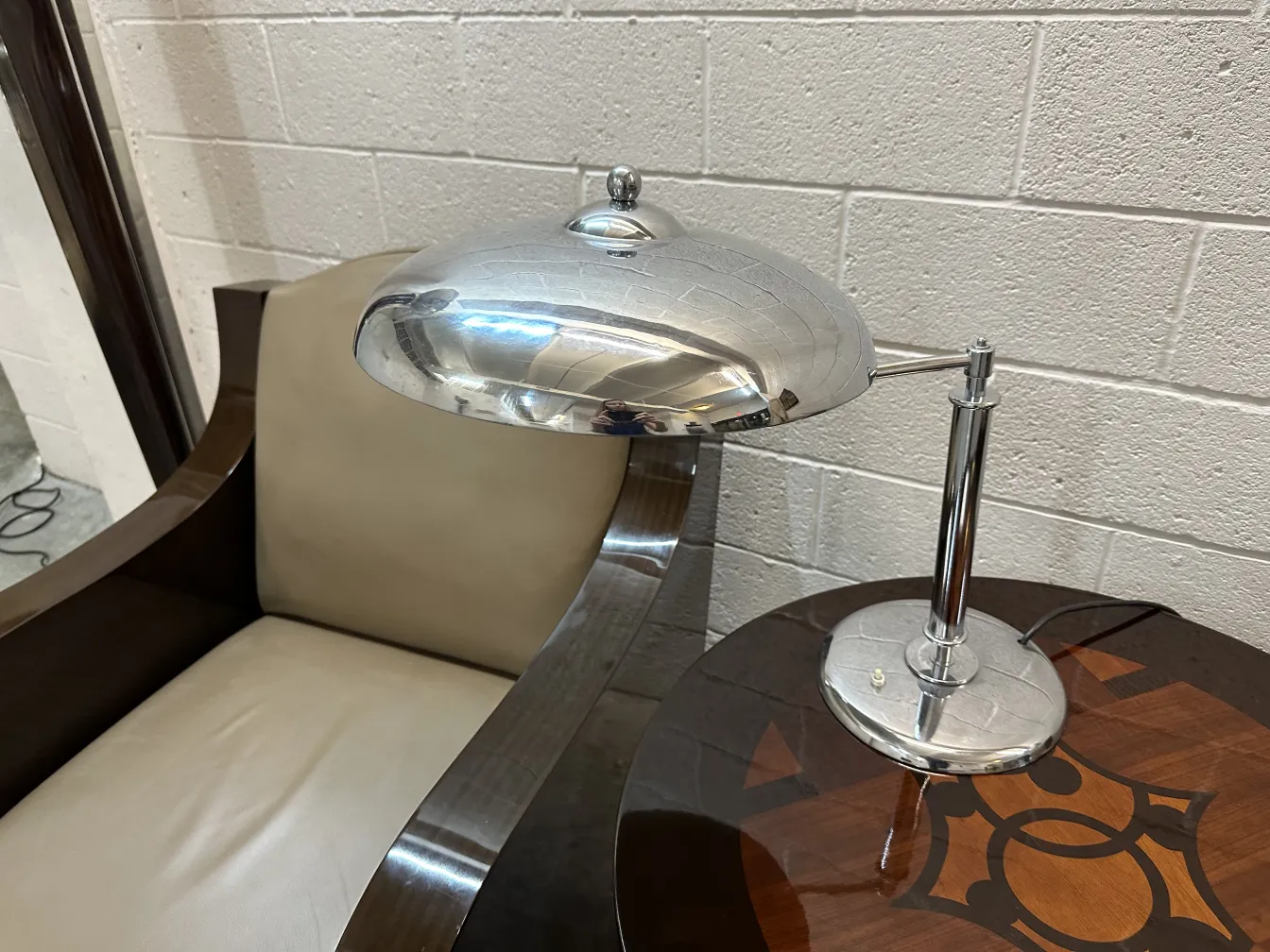 Shiny antique table lamp in an elegant setting