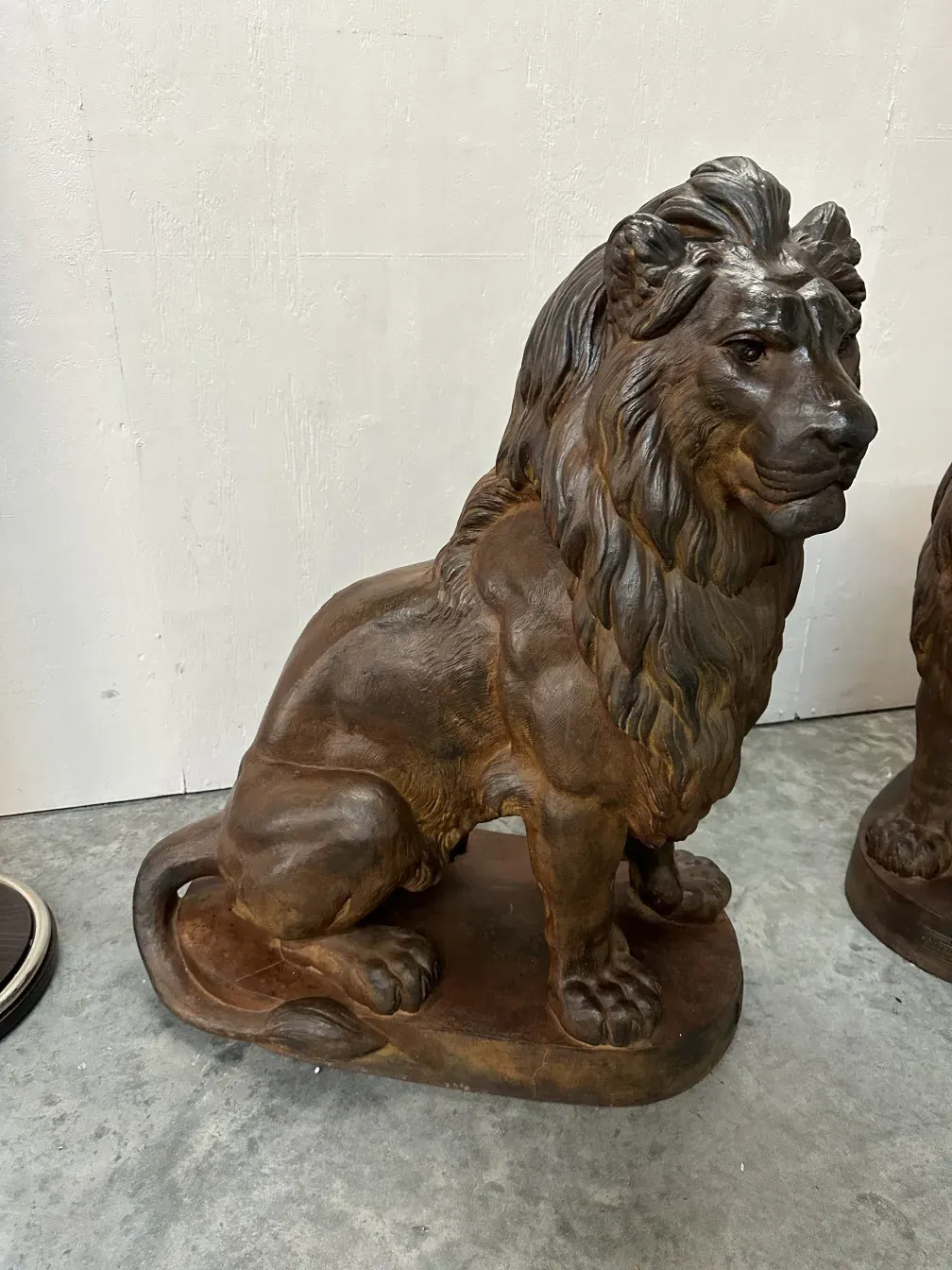 detailed antique sculpture of 2 lions, A. Durenne