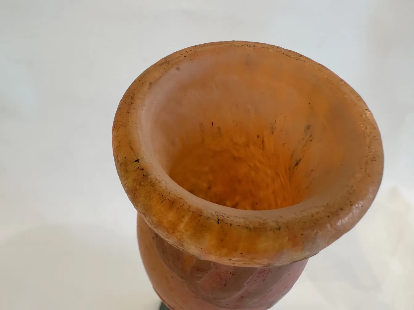 Glas mit floralem Muster in Orange und Gelb, Daum Nancy