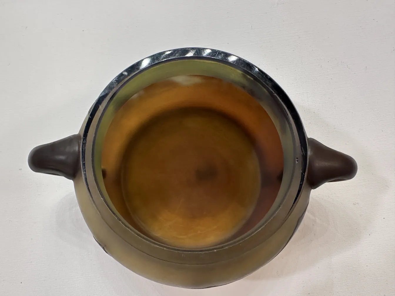 Altes signiertes Glas Gallé mit Naturlandschaften