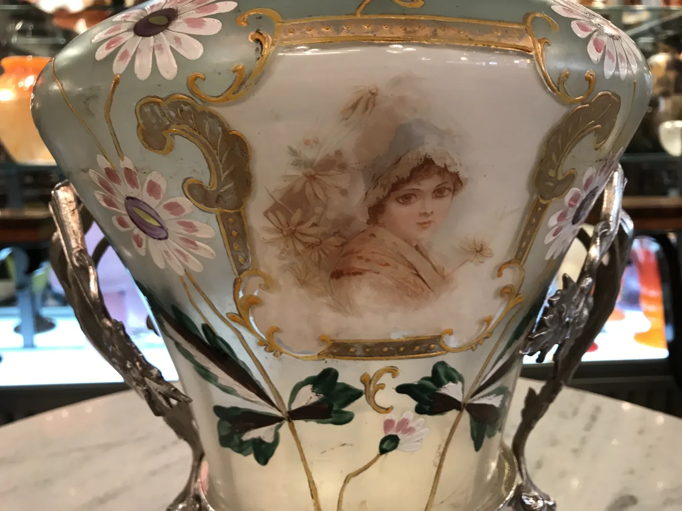 古董潘趣酒碗WMF装饰有花朵