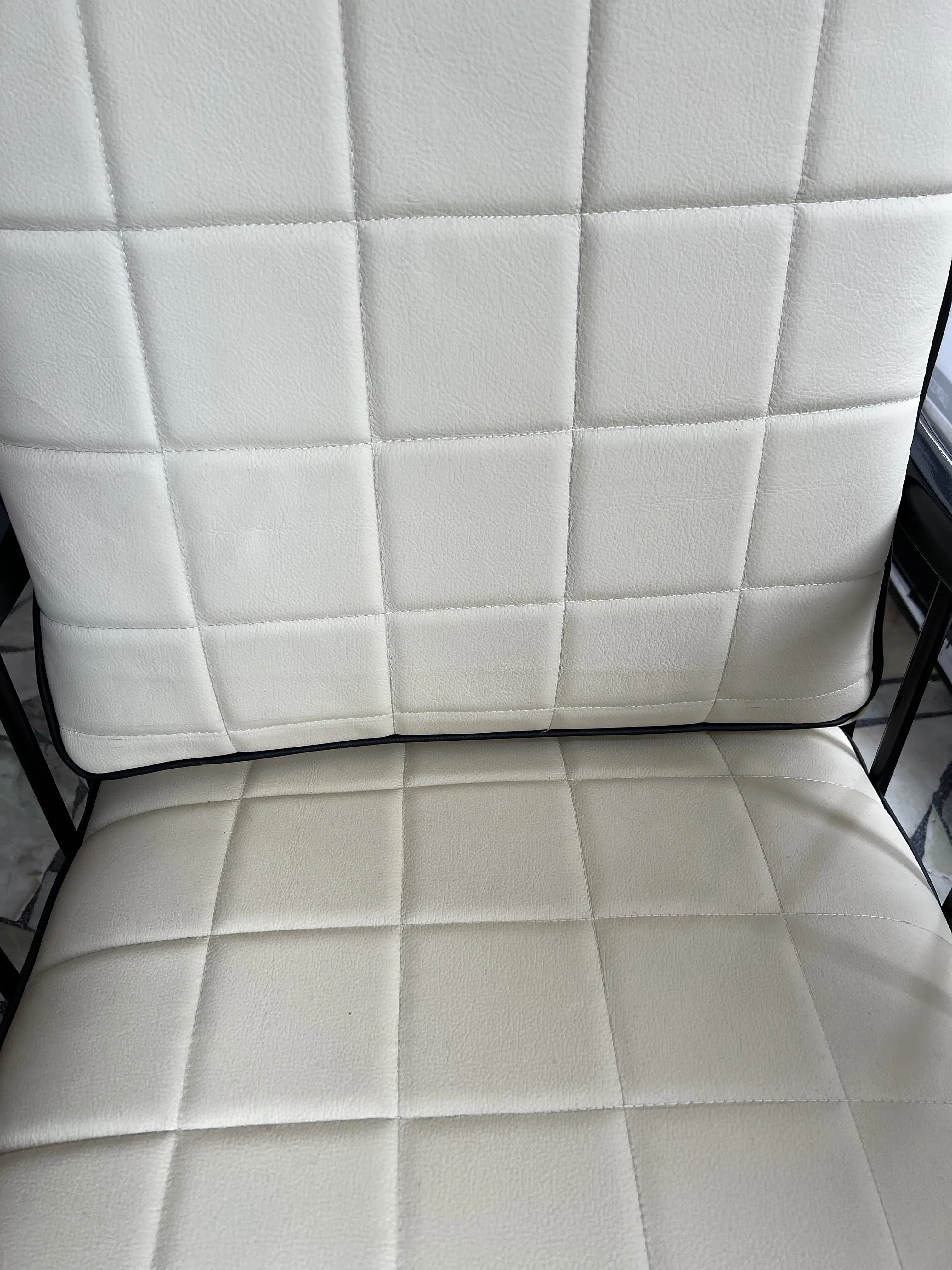 2 antique armchairs by Paolo Buffa with quilted design