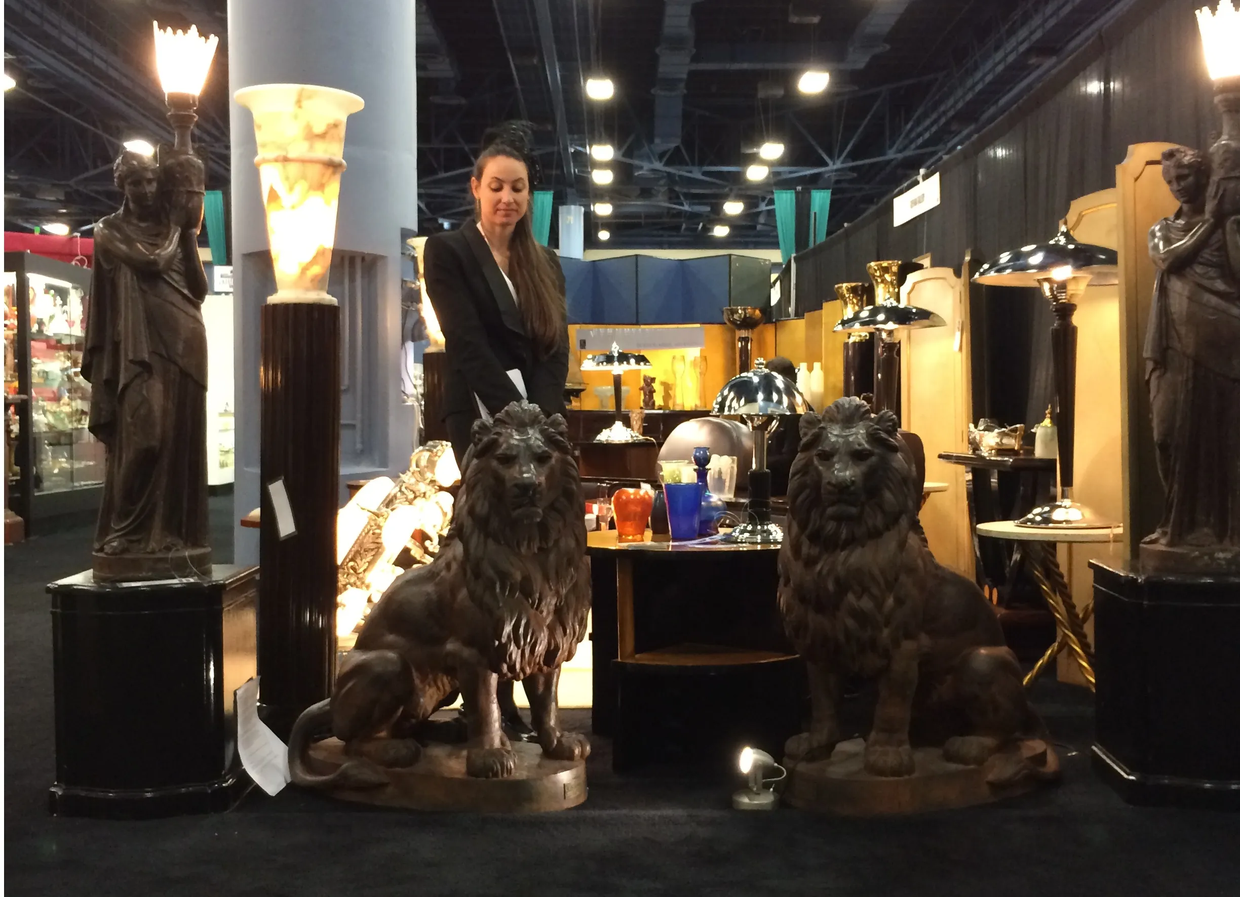 Sculpture of two lions by A. Durenne in an antique setting