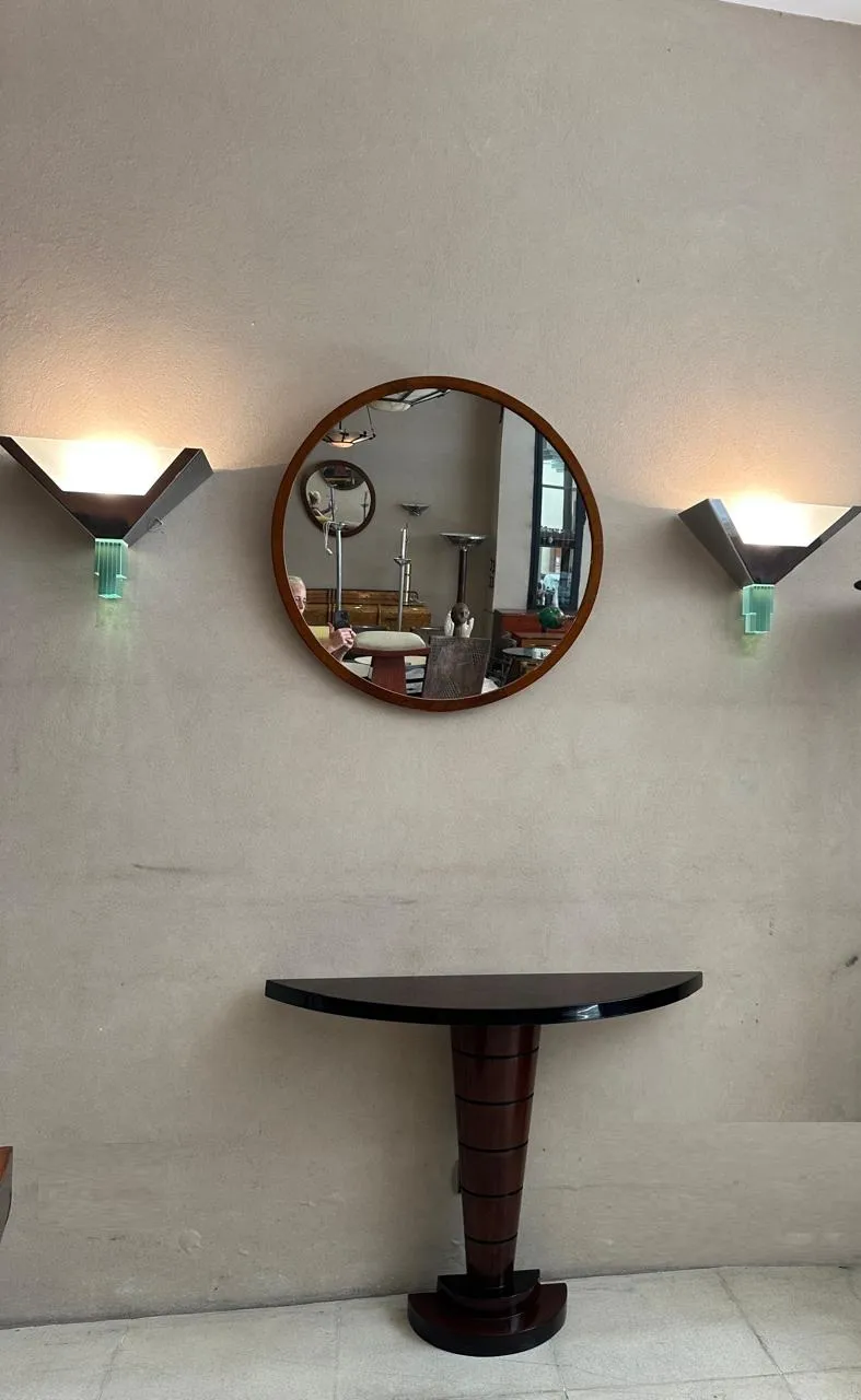 elegant antique console with curvy shape and sculpted legs