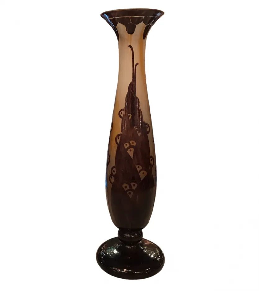 Vidro assinado Le Verre (Francês)