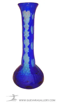 Vaso de vidro vintage assinado por Charder na cor azul