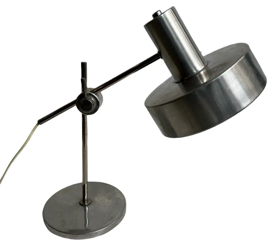 Antique table lamp with round base, classic style, light for office or study.