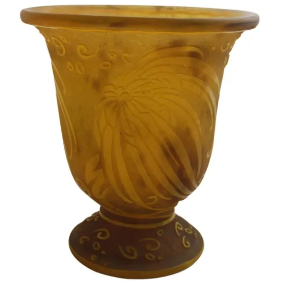 SIGNED GLASS Daum Nancy (French)