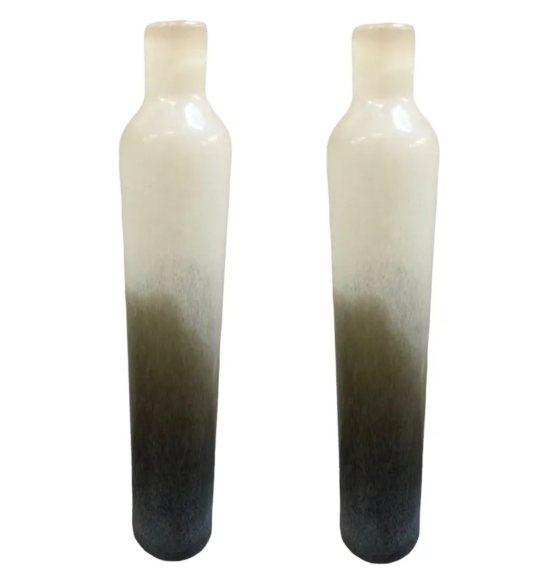 2 antique murano vases with sleek shape and gradient tones