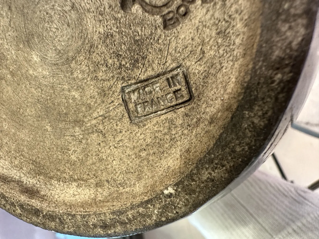 古代陶器の工芸スタイル、底に印章がある