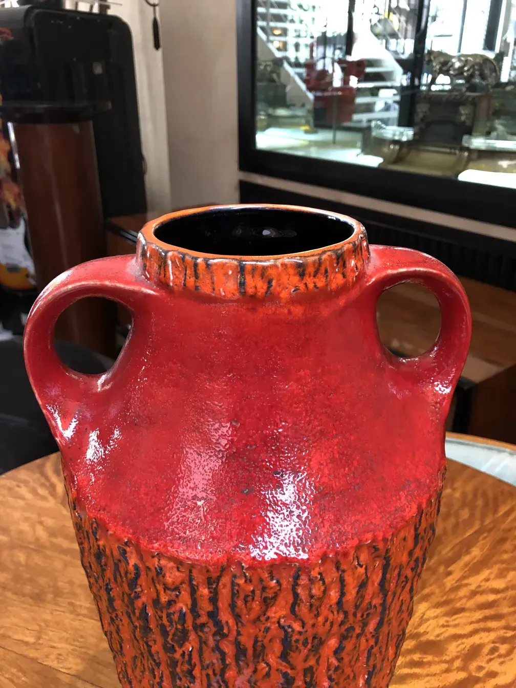 Antique Carstens Tönnieshof vase in red and black colors.