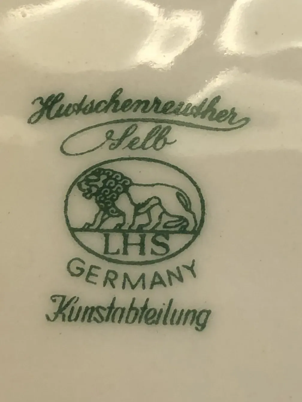 sello antiguo de cerámica Hutschenreuther Selb con león