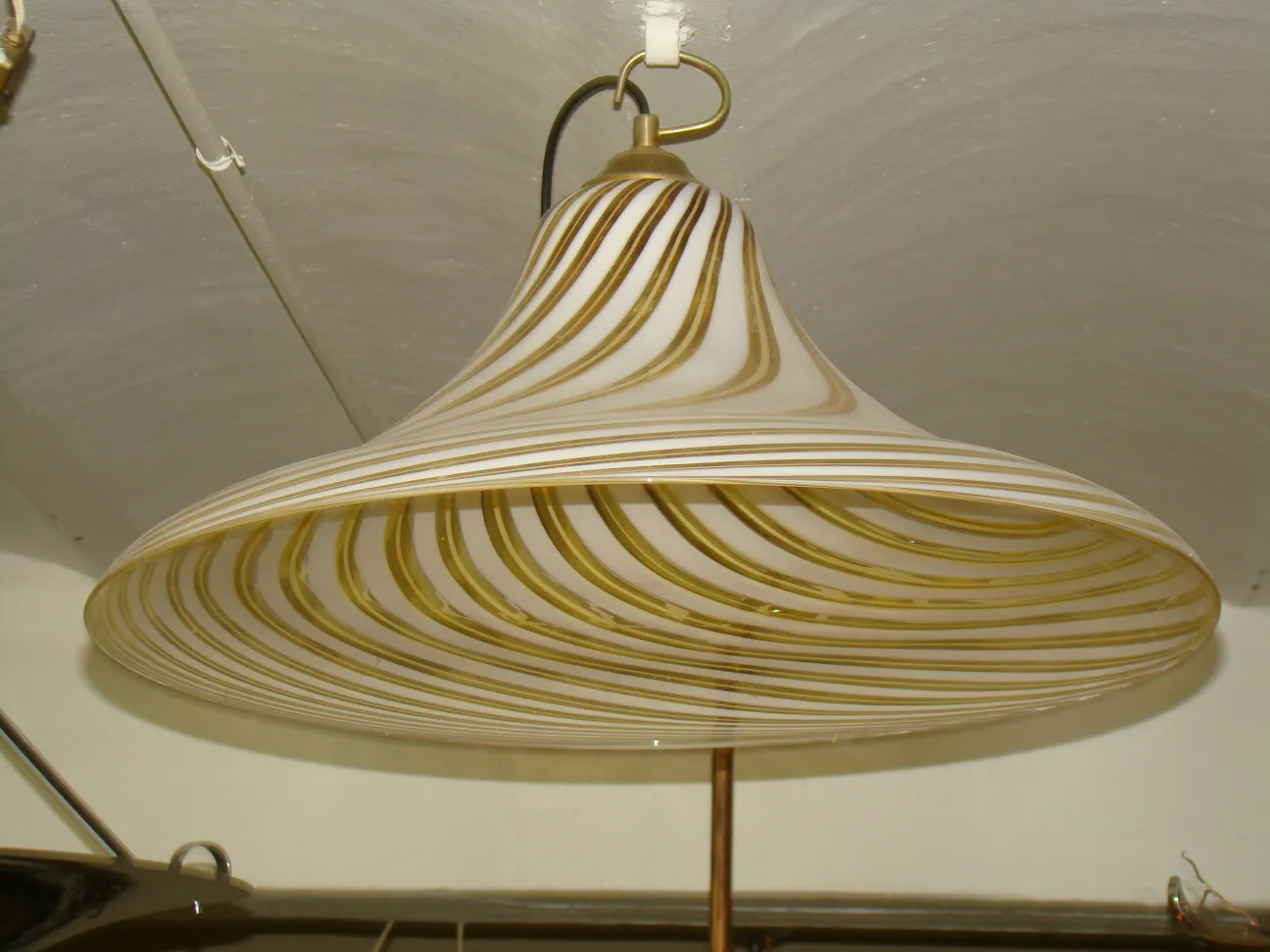 Lustre ancien avec design à rayures