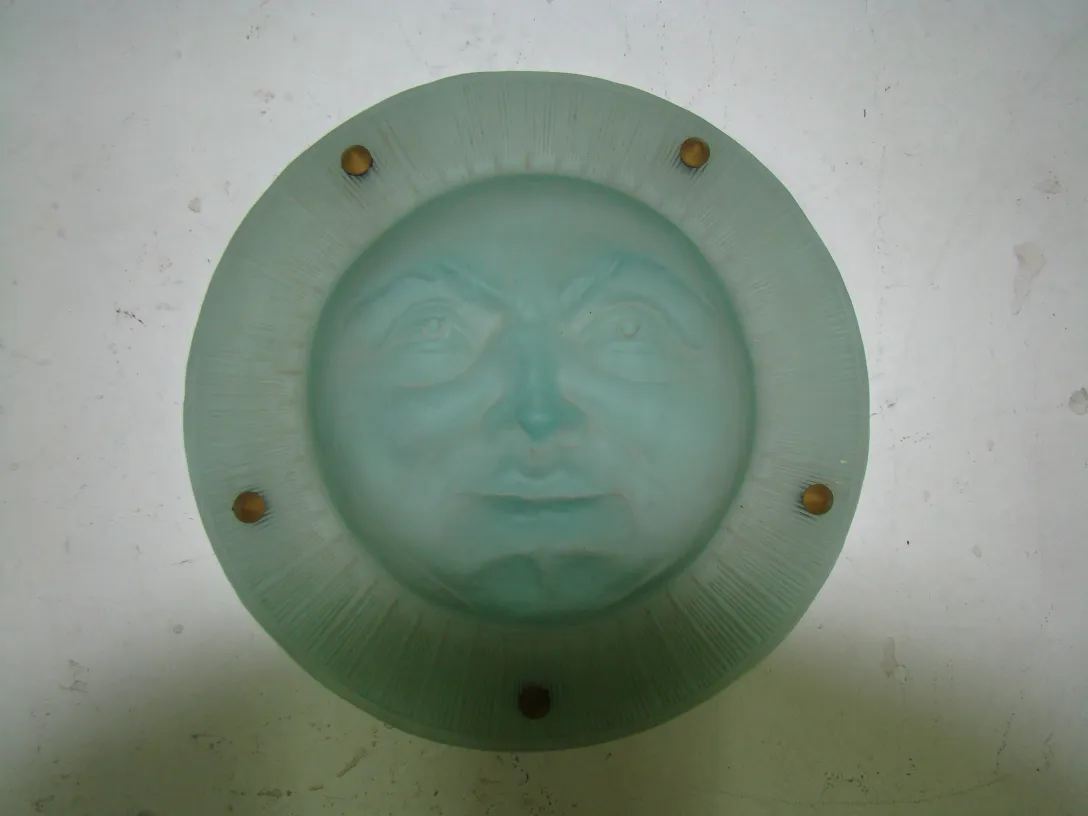 puran-latakti-hua-deepak-suno-face-light-blue