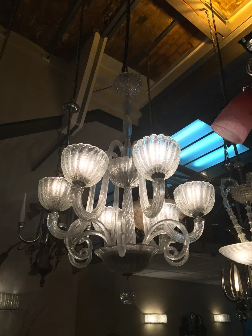 Lâmpada de teto antiga Barovier Toso com oito braços iluminados, vidro brilhante