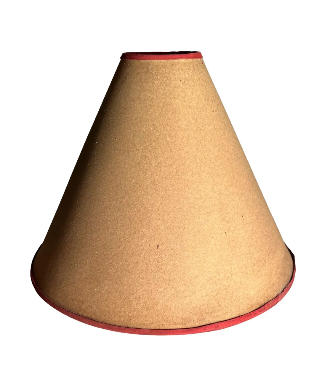 Shade di una lampada da terra antica, marrone con dettagli rossi, elegante e artistico.