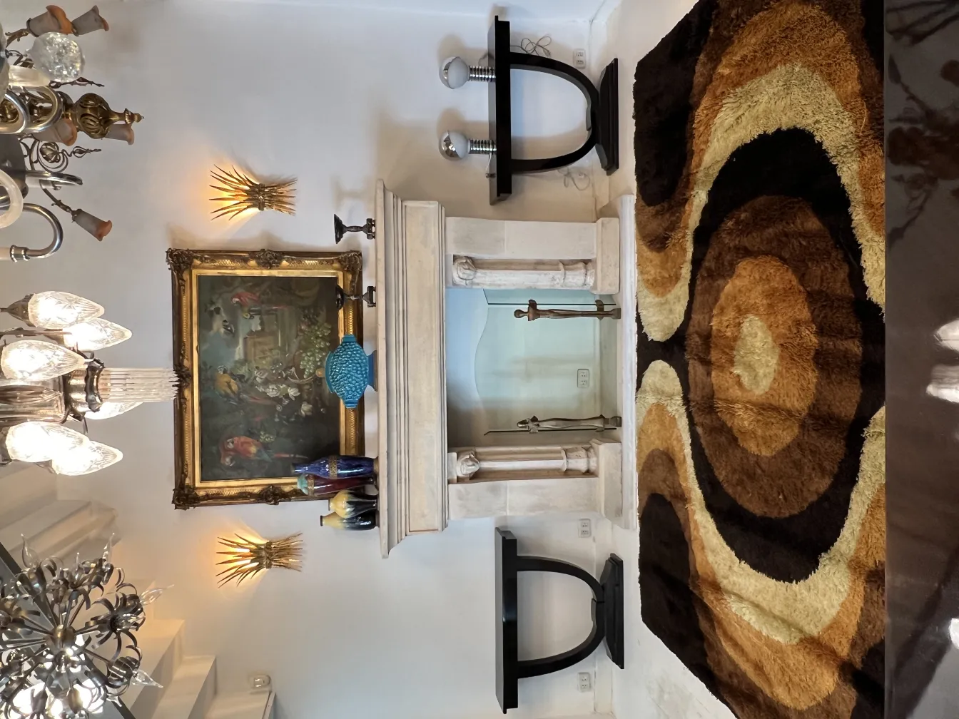 tapis ancien avec motifs circulaires en tons de marron