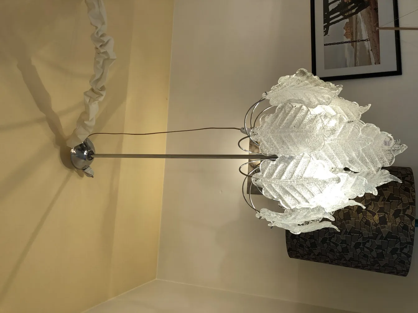 Ensemble de 2 lustres anciens, design élégant et suspension délicate