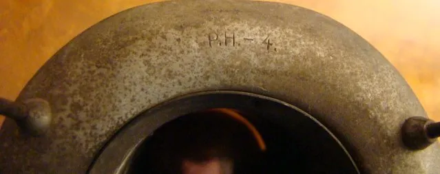 古董吊灯由Poul Henningsen设计，独特风格