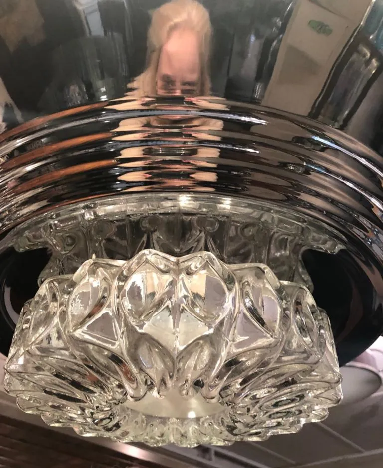 Zwei antike Hängelampen mit dekorativem Glas