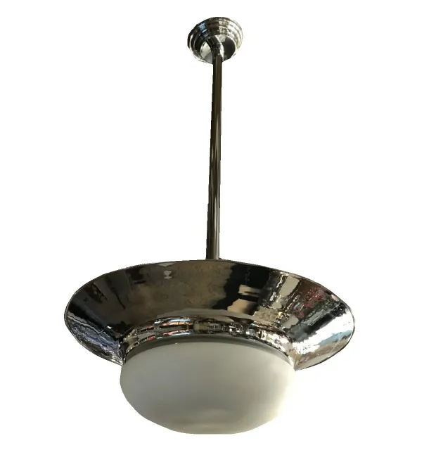 Duas lâmpadas de teto antigas iluminando um espaço aconchegante.