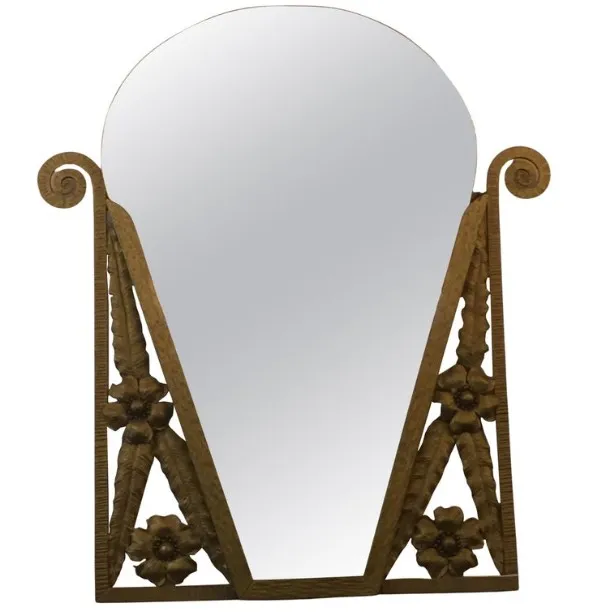 miroir ancien avec cadre décoratif et fleurs