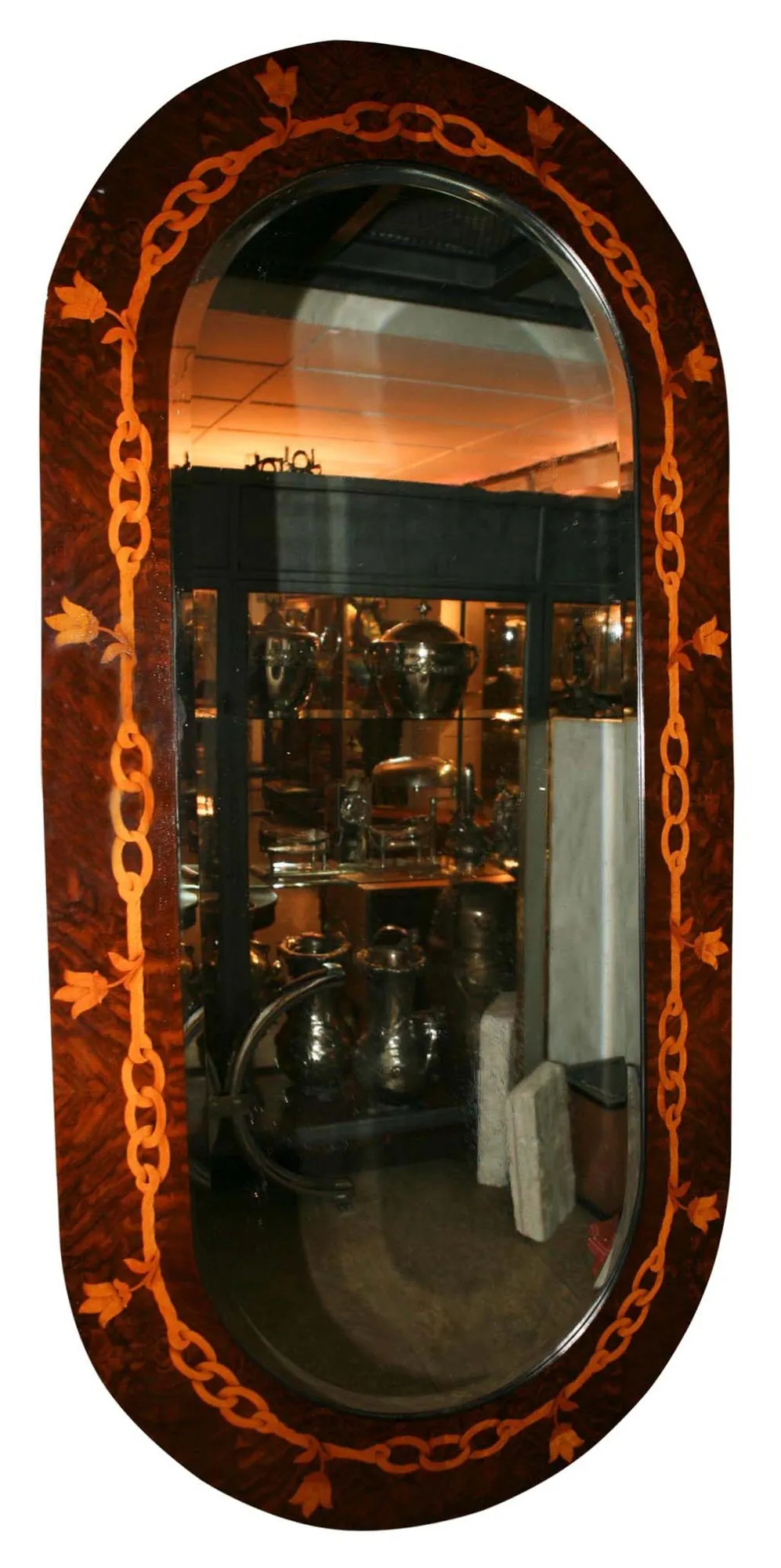 specchio antico decorativo con dettagli di foglie