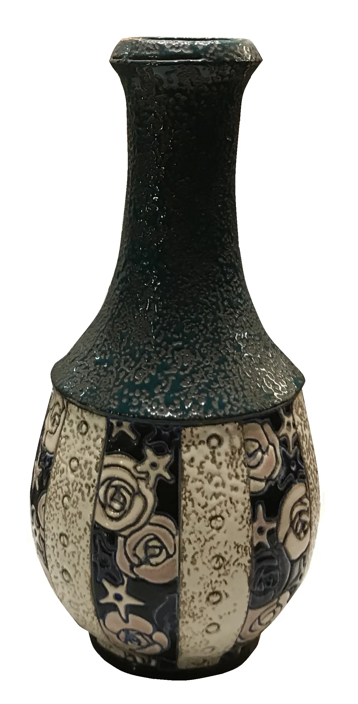 Antigua cerámica con diseño floral en base curvada