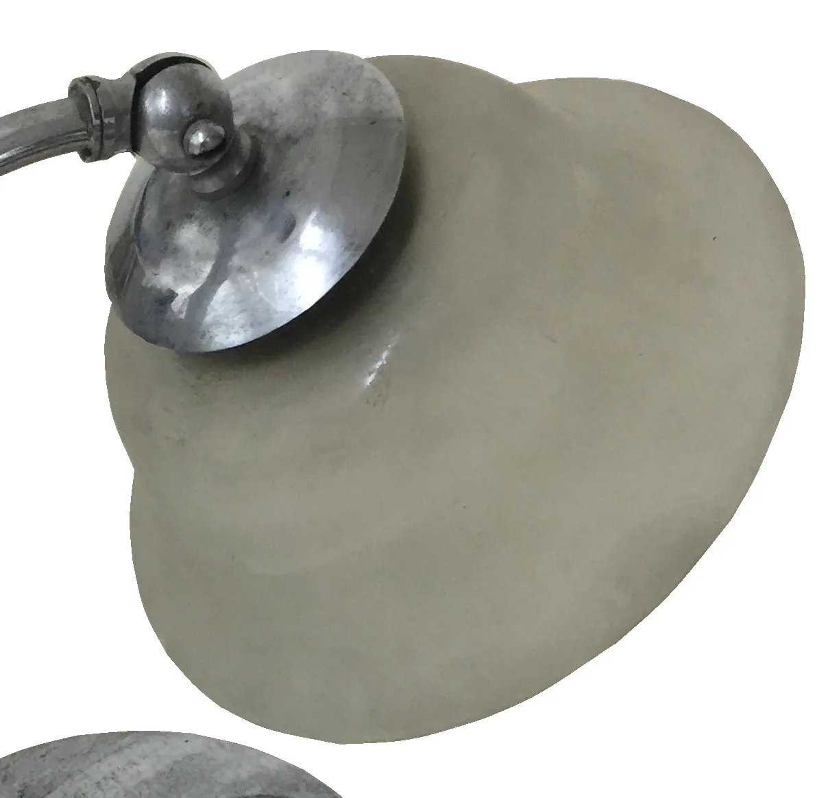 Luminária de mesa antiga de Jean Perzel com cúpula em forma de sino