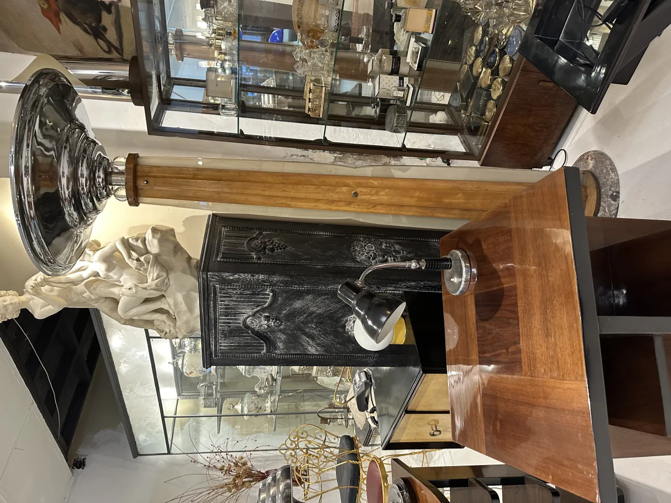 antique table lamp with metal and wood base, elegant setting