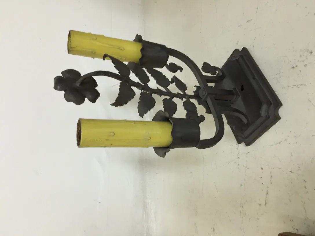 lampe de bureau avec deux lumières en forme de fleur, ancienne